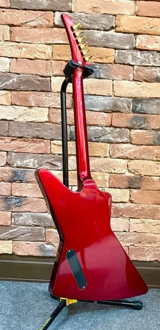 Электрогитара Epiphone Explorer Ruby Red Metallic
