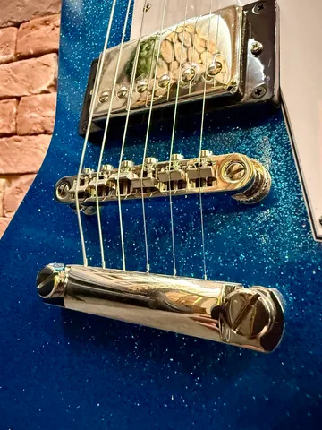 Электрогитара Epiphone Explorer Brunwick Blue Sparkle - изображение 4