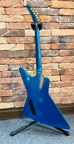 Электрогитара Epiphone Explorer Brunwick Blue Sparkle - изображение 10