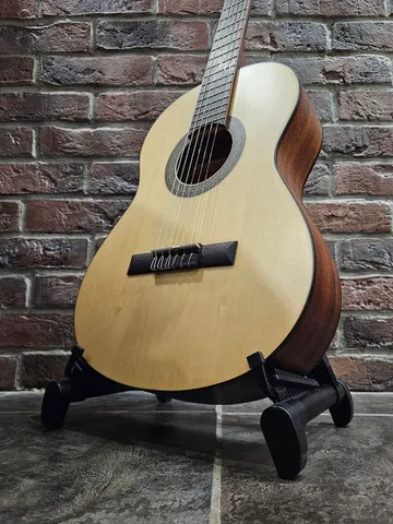 Детская Классическая Гитара Cort 3/4 AC-200 (массив)