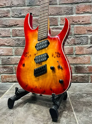 Электрогитара Real Rock MS-6 SB + Комбик с Эффектами NUX MK 20 ват