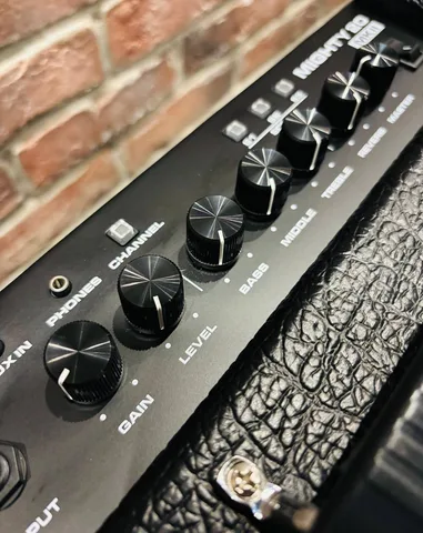 Электрогитара Real Rock MS-6 SB + Комбик с Эффектами NUX MK 20 ват