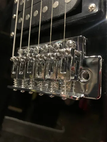 Электрогитара EG HSS + Комбоусилитель (комплект)