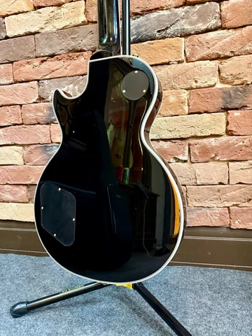 Электрогитара Epiphone Les Paul Custom Ebony