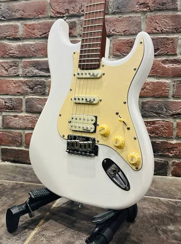 Электрогитара Shinobi HSS-WH (аналог Fender) (Корея)