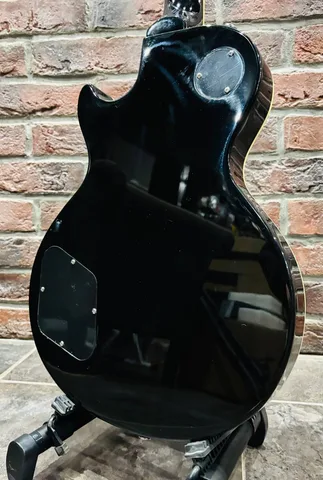 Электрогитара Les Paul BK Venom + Мощный Комбоусилитель 50 ват (комплект)