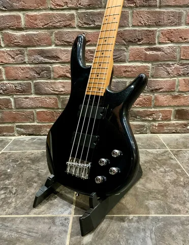 Бас Гитара BT-4 Black Metallic (Обожженный Клен)