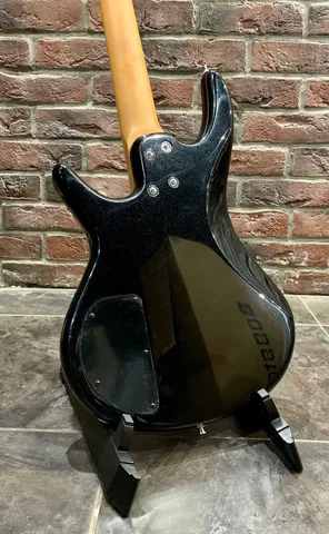 Бас Гитара BT-4 Black Metallic (Обожженный Клен)