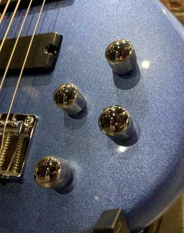 Бас Гитара BT-5 Blue Metallic (Обожженный Клен)