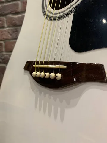 Белая Акустическая Гитара (аналог Yamaha)