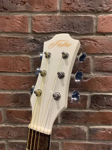Белая Акустическая Гитара (аналог Yamaha)