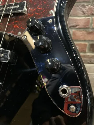 Бас Гитара Jazz Bass BK-RD