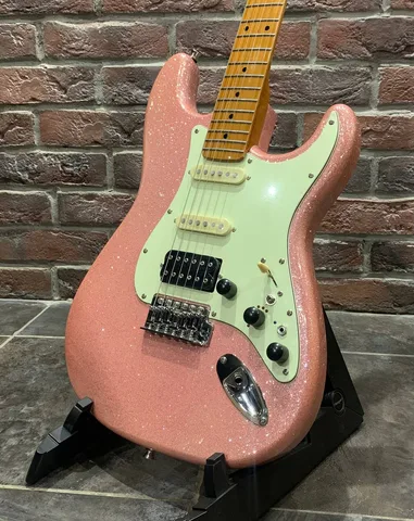 Электрогитара-Процессор Smiger Stratocaster PK (8 Звучаний)