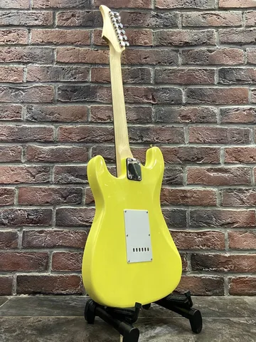 Электрогитара для Начинающих Stratocaster Yellow Edition 