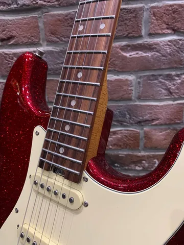 Электрогитара-Процессор GTRS Professional P801 Cherry-M