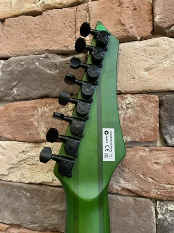 Электрогитара Harley Benton MultiScale 8 Emerald Edition