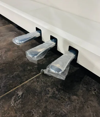 Корпусное Пианино Yamaha YDP 165-WH + Банкетка