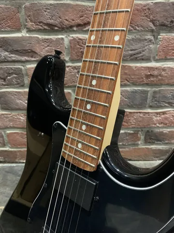 Электрогитара Stratocaster HH Black Gloss