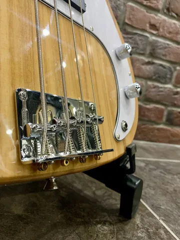 Бас Гитара Precision Bass Natural