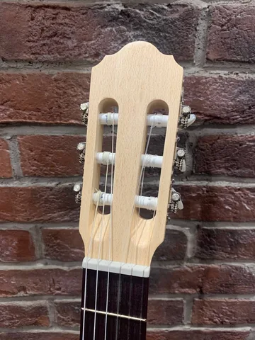 Классическая Гитара 4/4 Kremona Soloist (Массив Кедра)