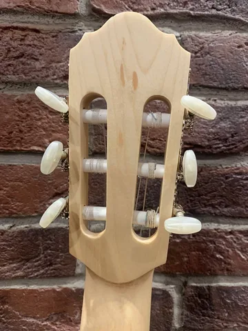 Классическая Гитара 4/4 Kremona Soloist (Массив Кедра)