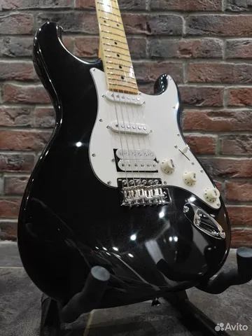 Электрогитара Shinobi Strat (полный аналог Fender)