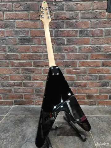 Электрогитара Flying V  - изображение 9