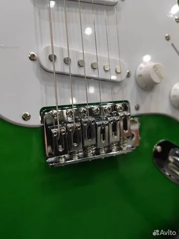 Электрогитара Stratocaster для Начинающих (зелёная)