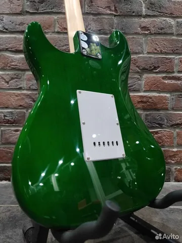 Электрогитара Stratocaster для Начинающих (зелёная)