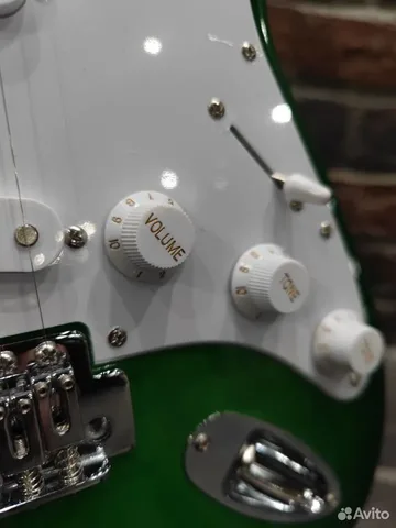 Электрогитара Stratocaster для Начинающих (зелёная)