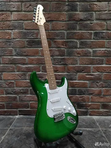Электрогитара Stratocaster для Начинающих (зелёная)