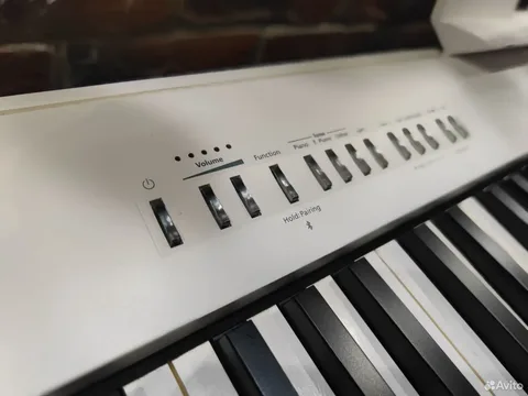 Цифровое Пианино Roland FP-30X WH + Стойка