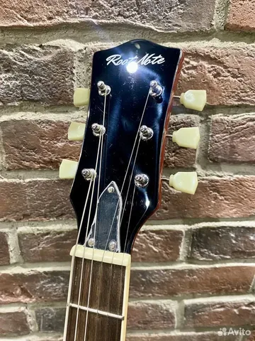 Электрогитара Archtop (Арктоп)