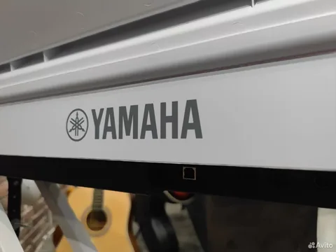 Цифровое Пианино Yamaha P-225 WH