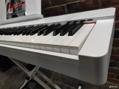 Цифровое Пианино Yamaha P-225 WH