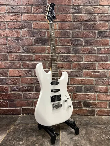 Электрогитара SuperStratocaster HSS