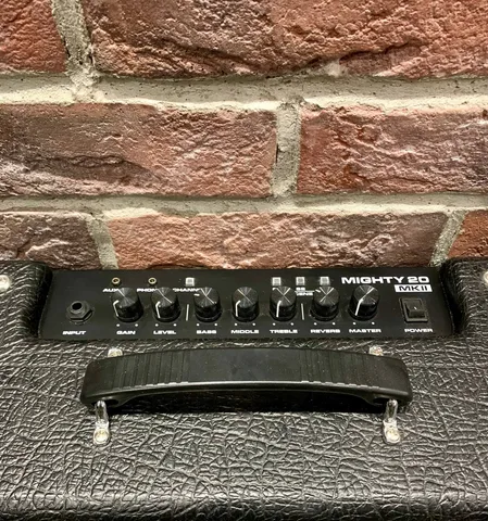Леворукая Электрогитара HB-Telecaster + Комбик-Процессор NUX 20вт