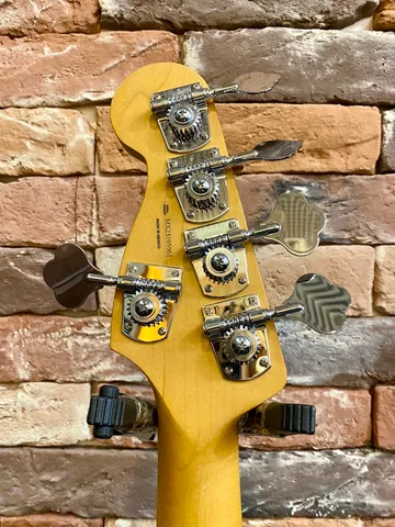 Бас Гитара Fender Player Plus Jazz Bass V MN Opal Spark (Mexico)