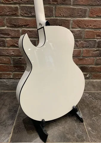Электро-Акустическая как у Виктора Цоя Washburn EQ (Массив Ели)