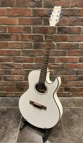 Электро-Акустическая как у Виктора Цоя Washburn EQ (Массив Ели)