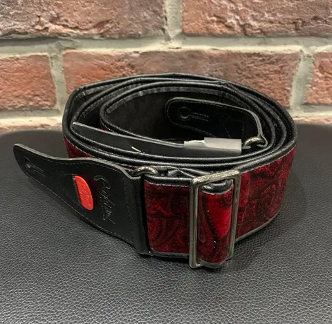 Ремень для Гитар Premium Paisley Velvet Red