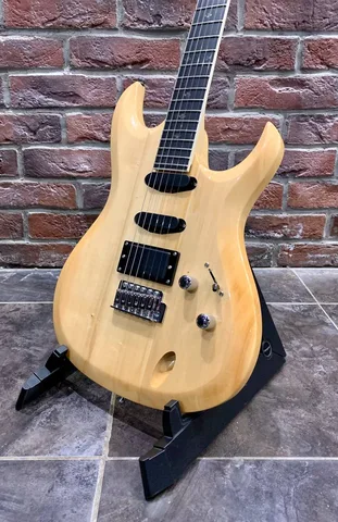 Электрогитара SuperStratocaster Clevan HSS-NAT V.2