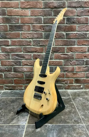 Электрогитара SuperStratocaster Clevan HSS-NAT V.2