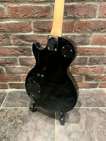 Электрогитара Les Paul Black HH + Мощный Комбик 15 ват (комплект)