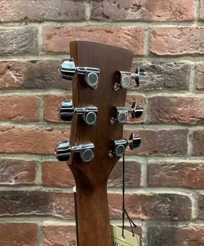 Акустическая Гитара ADLER D50-CM из Массива Кедра