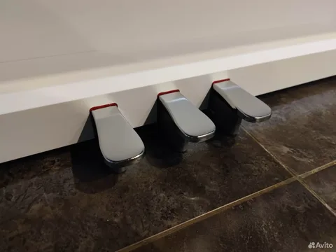 Цифровое Корпусное Пианино NUX-310 WH (комплект)