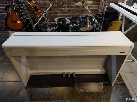 Цифровое Корпусное Пианино NUX-310 WH (комплект)
