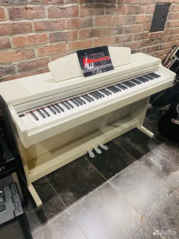 Цифровое Корпусное Пианино Kurzweil M-115 (Слоновая Кость)