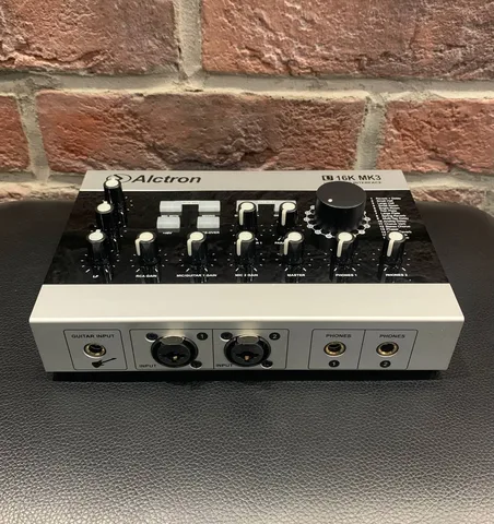 Звуковая Внешняя Карта Alctron MK-3 с Эффектами (3-ех Канальная)