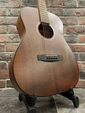 Акустическая Гитара 4/4 Cort (Индонезия)